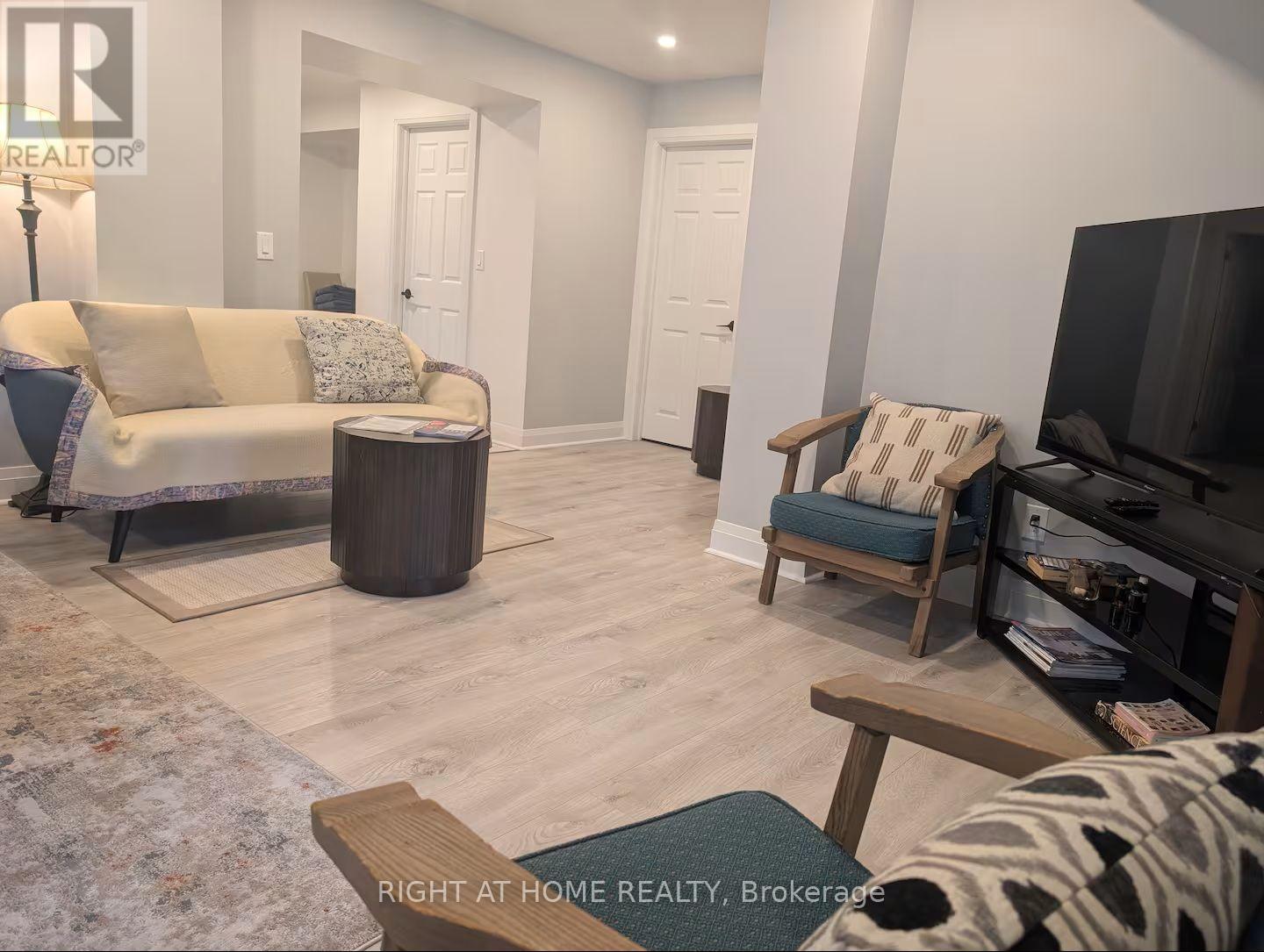BSMT - 35 WOODWARD AVENUE, Brampton (Brampton North) — photo 3