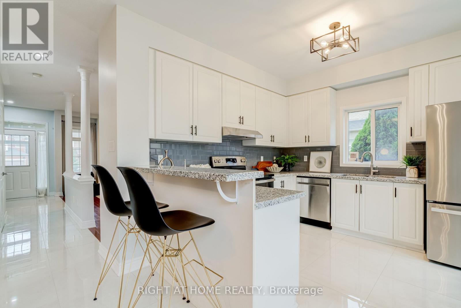 3823 TACC DRIVE - 15