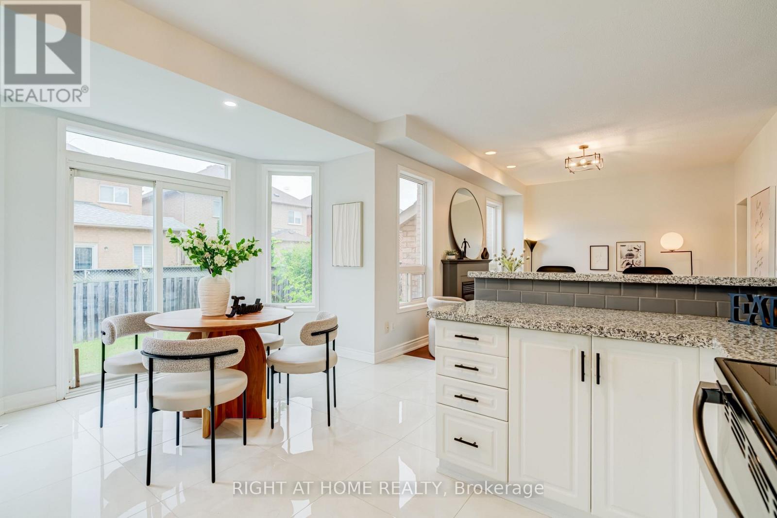 3823 TACC DRIVE - 18