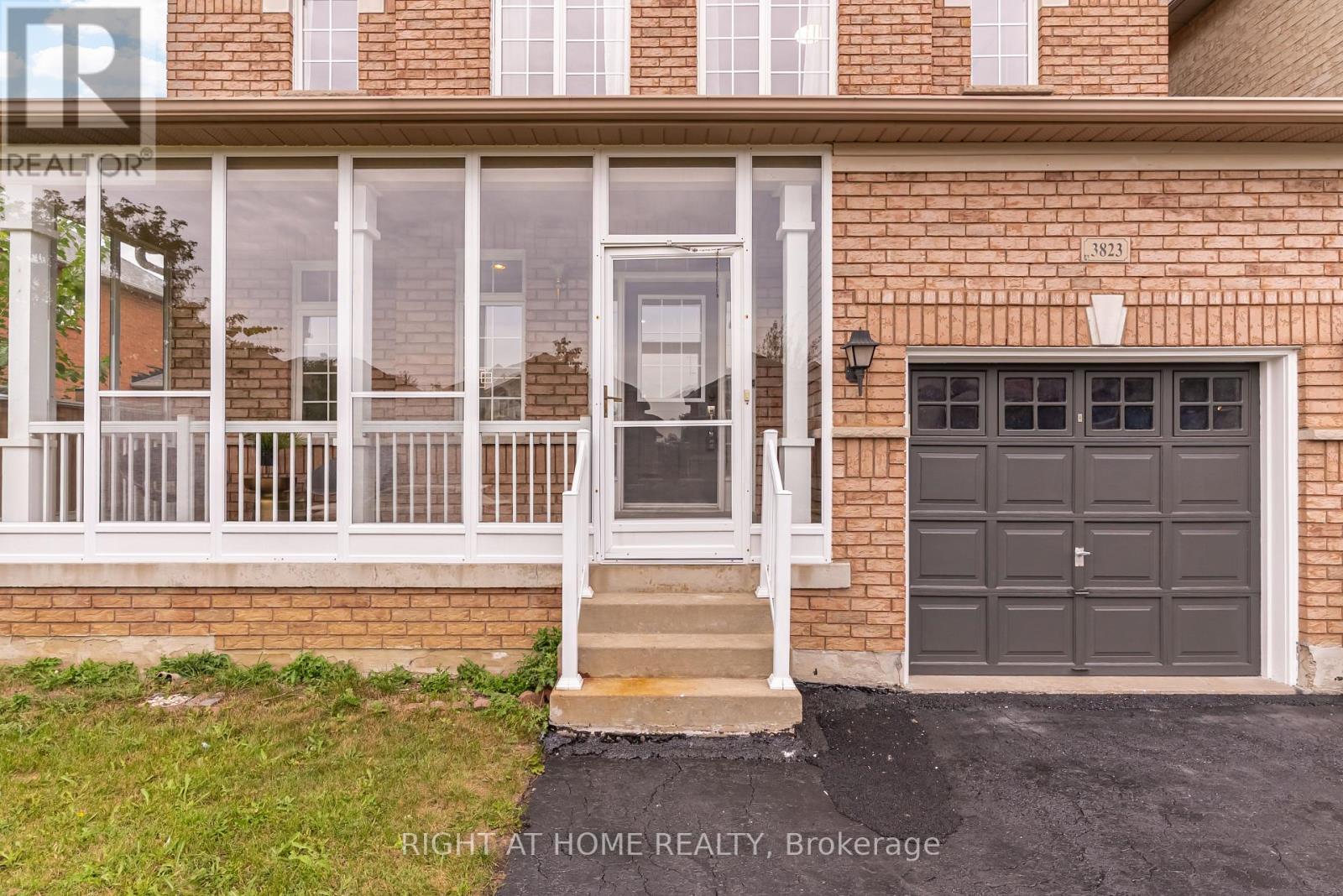 3823 TACC DRIVE - 2