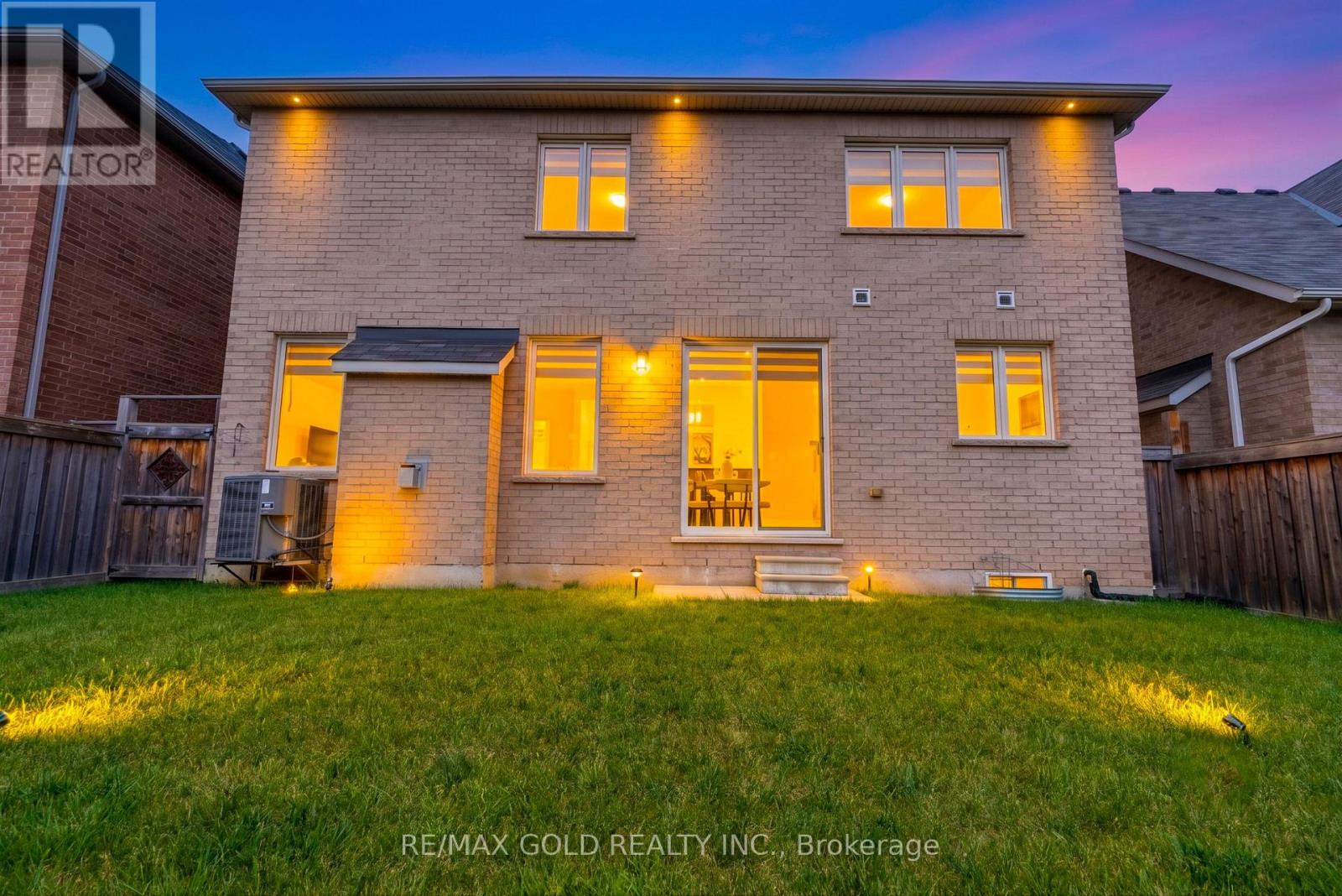1431 WHITNEY TERRACE, Milton (FO Ford) — photo 2