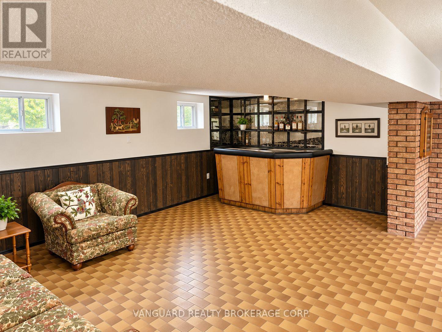 150 SPALDING ROAD - 18