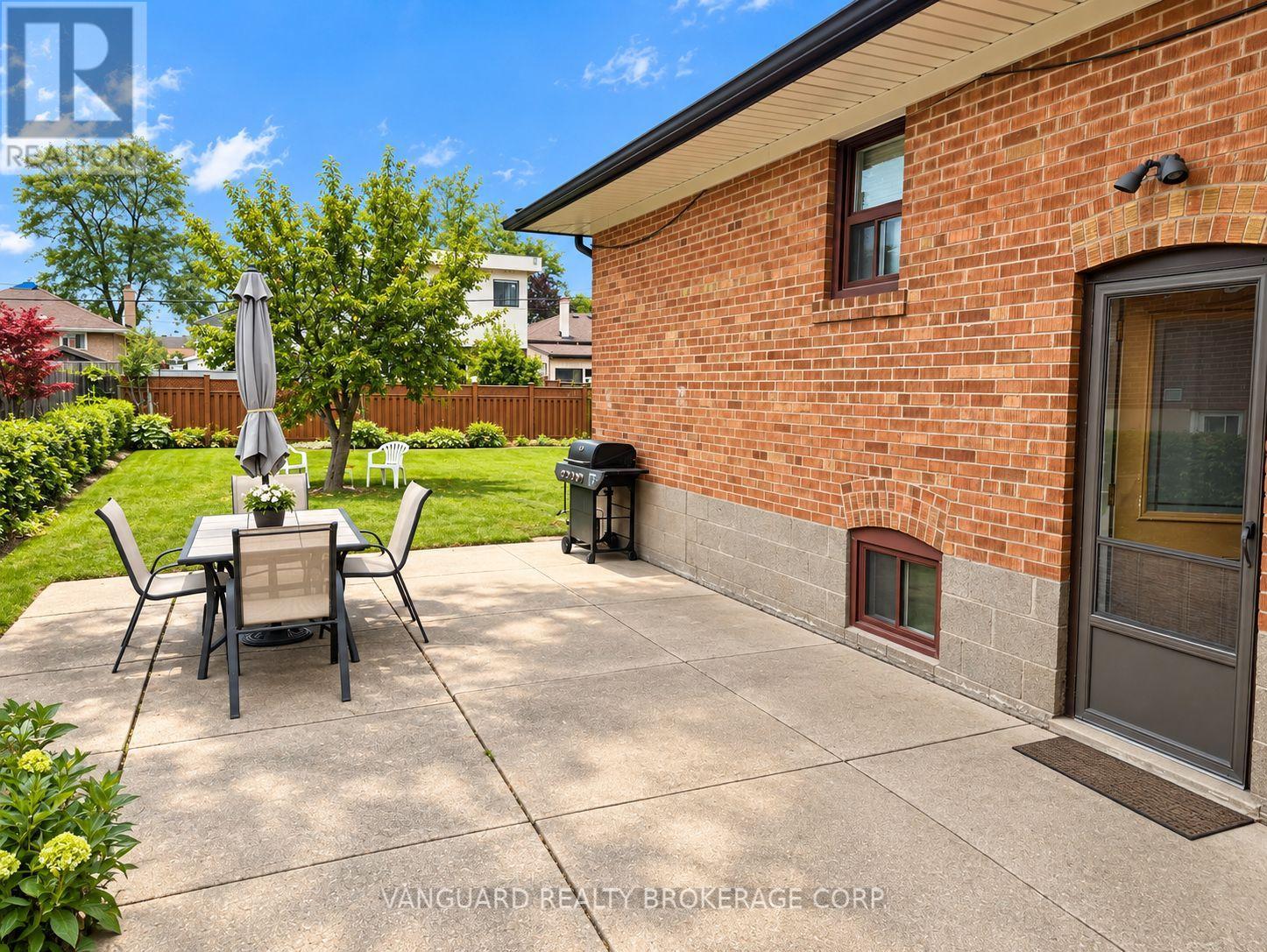 150 SPALDING ROAD - 24