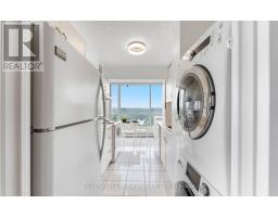 1809 - 3077 Weston Road, Toronto, ON M9M3A1 Photo 12