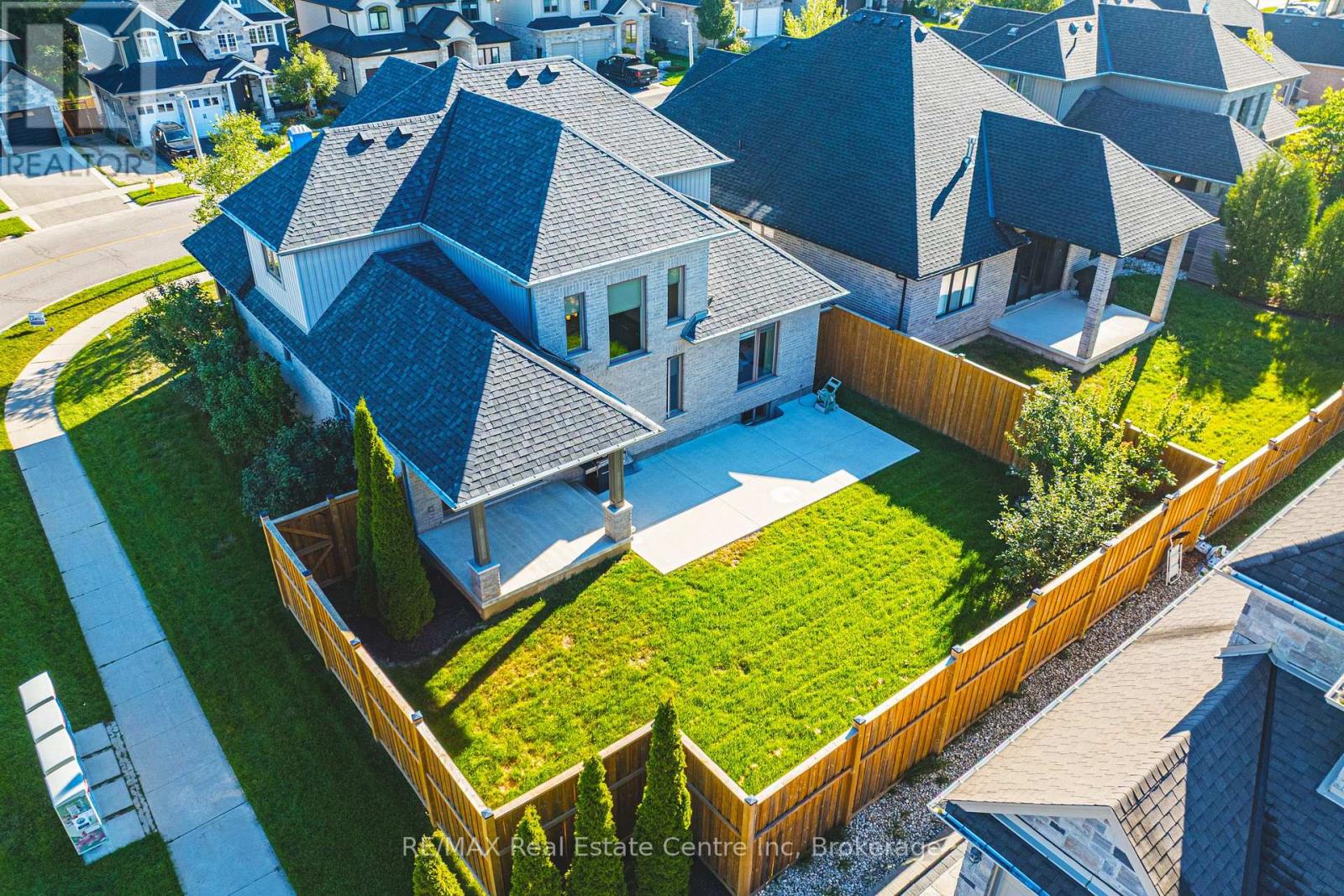 41 ZADUK PLACE - Image 45