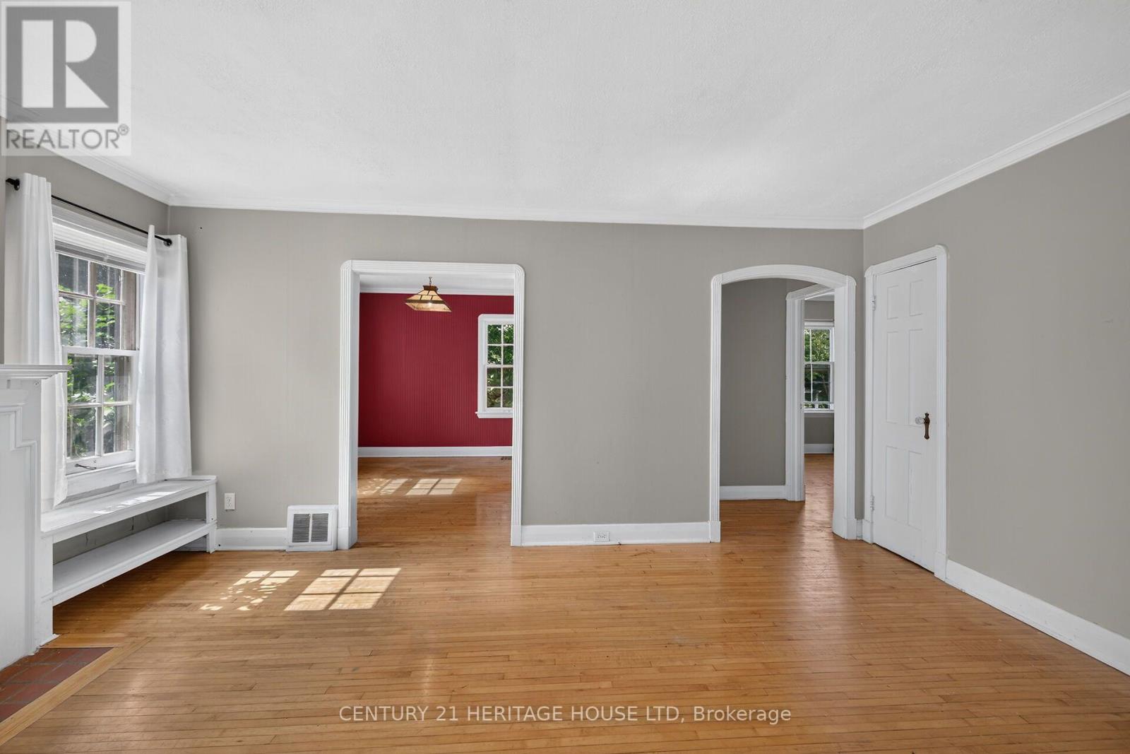 39 BALMORAL AVENUE - 16