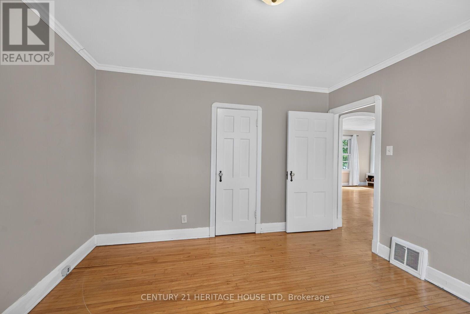 39 BALMORAL AVENUE - 34