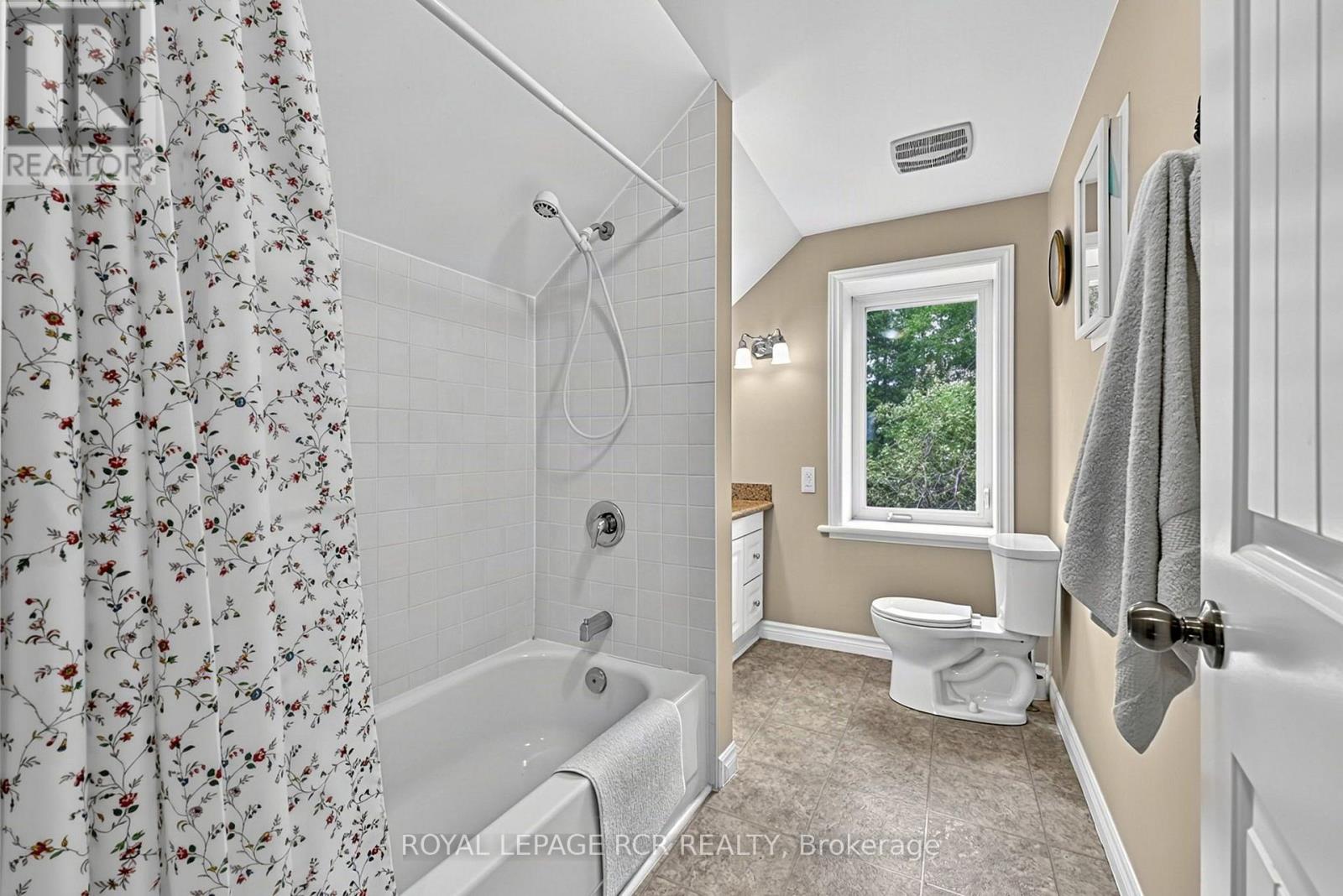 517578 COUNTY ROAD 124 - Image 24