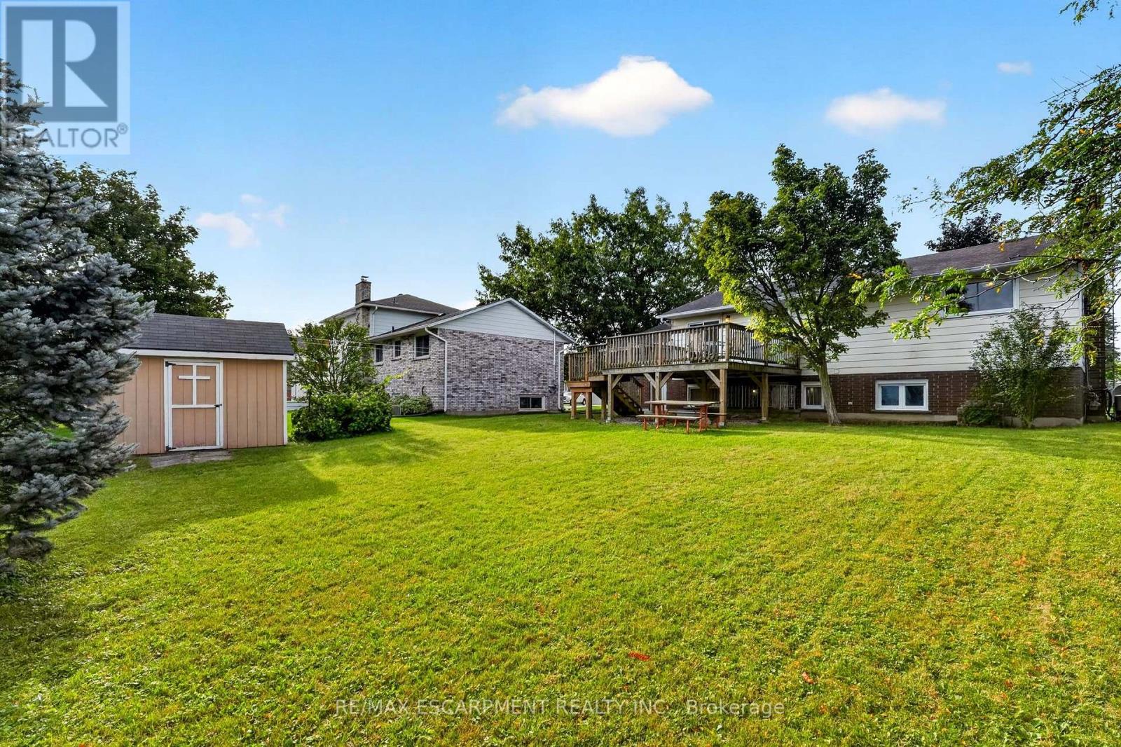 5 BROOKS CIRCLE - Image 42