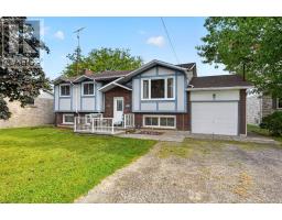 5 BROOKS CIRCLE