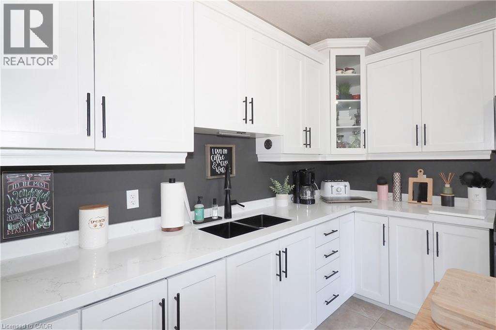1200 DUNBAR Road - 19