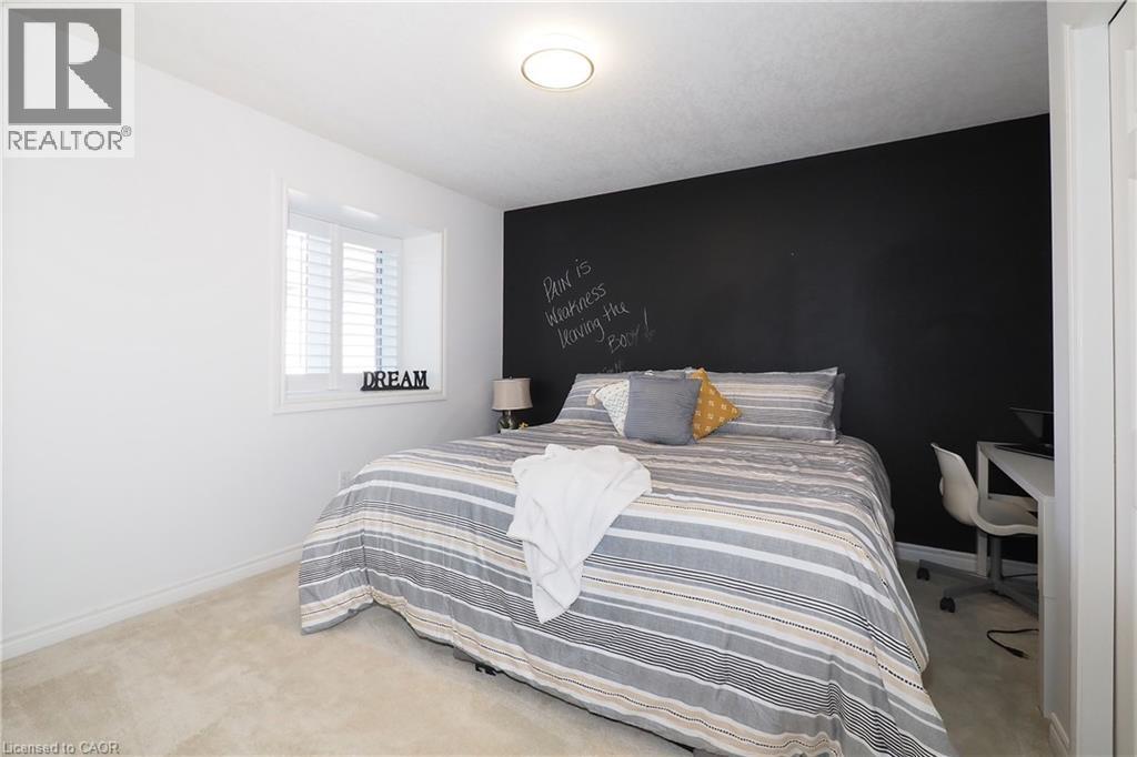 1200 DUNBAR Road - Image 29
