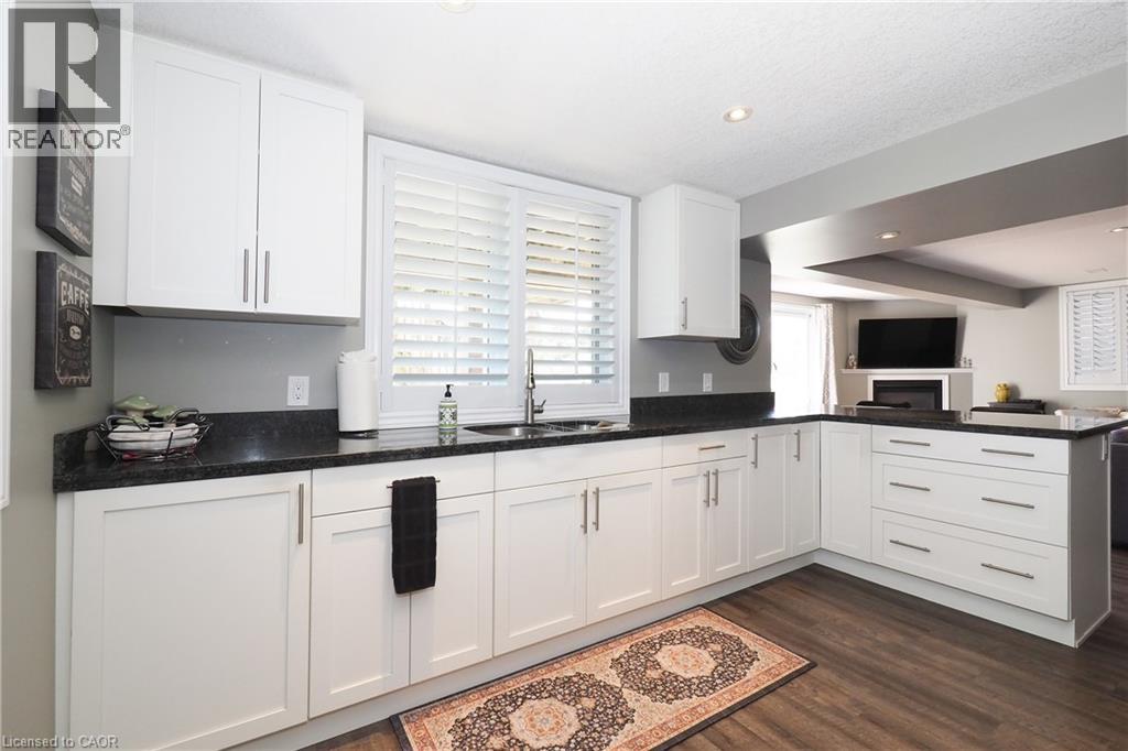 1200 DUNBAR Road - Image 38