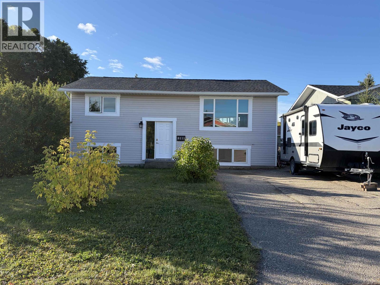 8111 96 AVENUE - 1