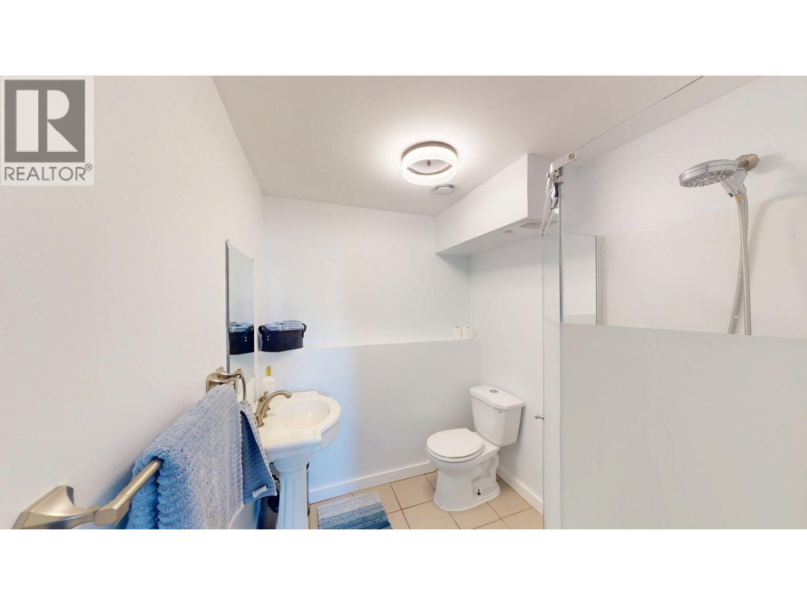 8111 96 AVENUE - Image 27