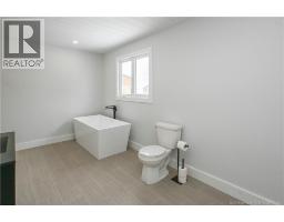 174 Bellefeuille Street, Shippagan, NB E8S1G7 Photo 23