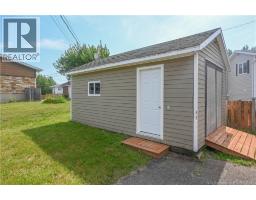 Bath (# pieces 1-6) - 174 Bellefeuille Street, Shippagan, NB E8S1G7 Photo 8