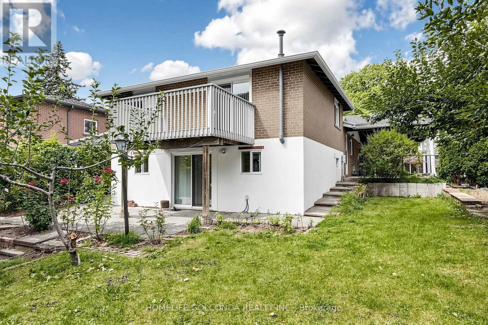 21 GROVE PARK CRESCENT - Image 33