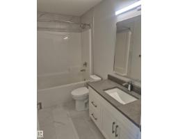 9515 75 Av Nw, Edmonton, AB T6E1H5 Photo 13