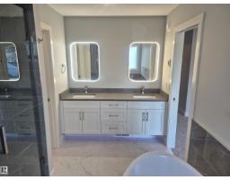 9515 75 Av Nw, Edmonton, AB T6E1H5 Photo 18