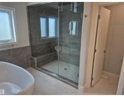 9515 75 Av Nw, Edmonton, AB T6E1H5 Photo 16