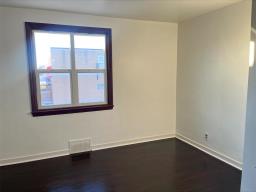 407 Marion Street, Winnipeg, MB R2H0V4 Photo 11