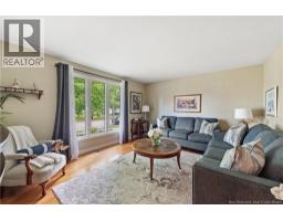 20 Dolphin Drive, photo 3