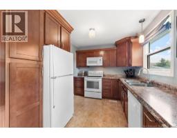 20 Dolphin Drive, photo 5
