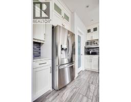 4pc Bathroom - 452 Dixon Road, Fort Mcmurray, AB T9K2Y6 Photo 13