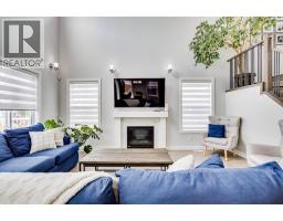 Living room - 452 Dixon Road, Fort Mcmurray, AB T9K2Y6 Photo 6