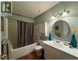 3264 Island Hwy S, Campbell River, BC V9W1C9 Photo 38