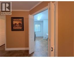 3264 Island Hwy S, Campbell River, BC V9W1C9 Photo 35