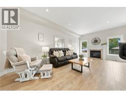 5pc Bathroom - 96 Springvalley Crescent, Hamilton, ON L9C7X3 Photo 6