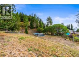 4pc Ensuite bath - 5858 Jen-sherri Place, Falkland, BC V0E1W0 Photo 10