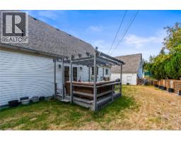 5858 Jen-sherri Place, Falkland, BC V0E1W0 Photo 17