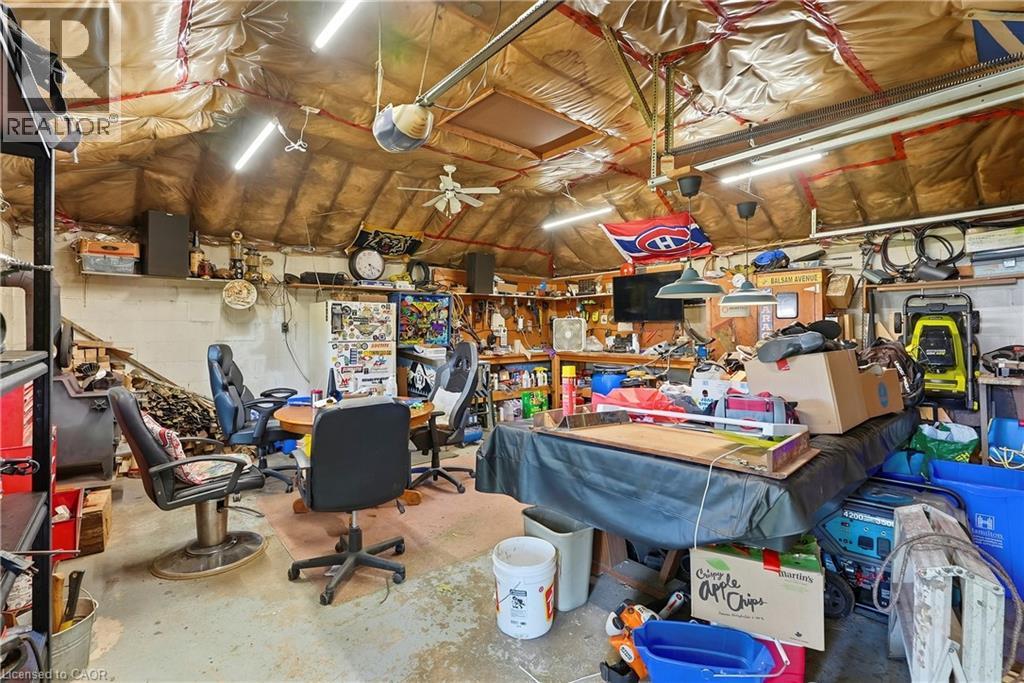 73 DODSON Street - 29