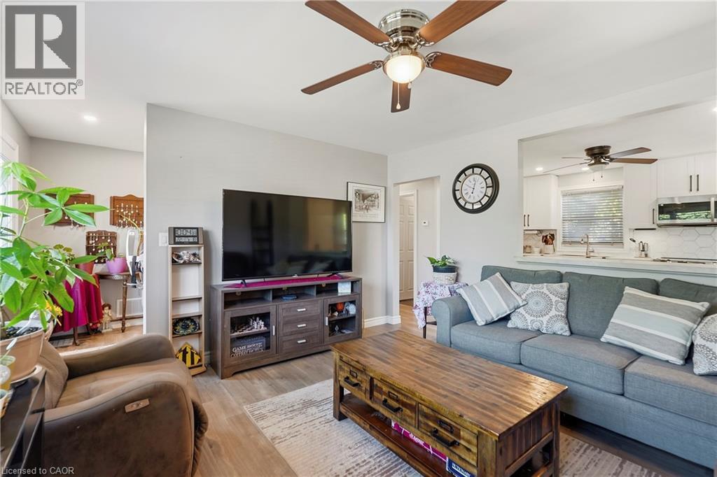73 DODSON Street - 7