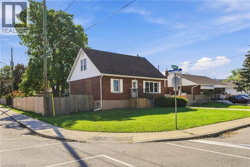 73 DODSON Street, Hamilton — photo 3