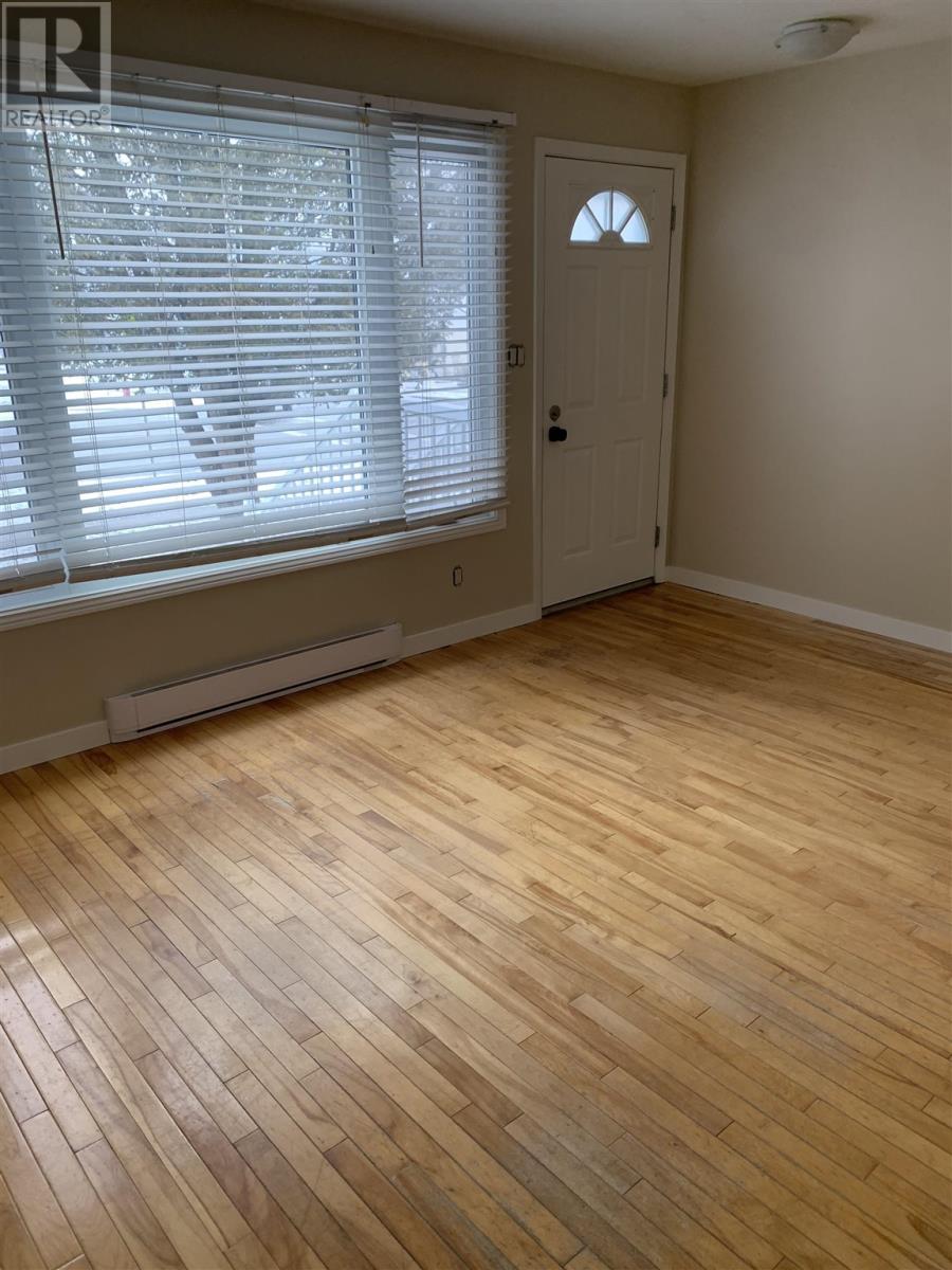 1580 Wellington Street East, Sault Ste. Marie — photo 5