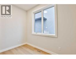 668 Devonia Road W - photo 14