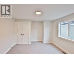 668 Devonia Road W - photo 18