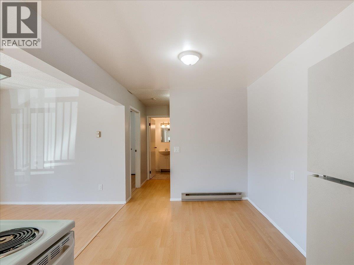 #201 880 WORDSWORTH Avenue - Image 19