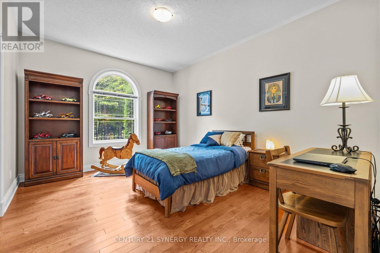 5732 QUEENSCOURT CRESCENT - Image 16