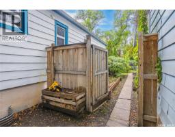 1116 B Avenue N, Saskatoon, SK S7L1G1 Photo 40