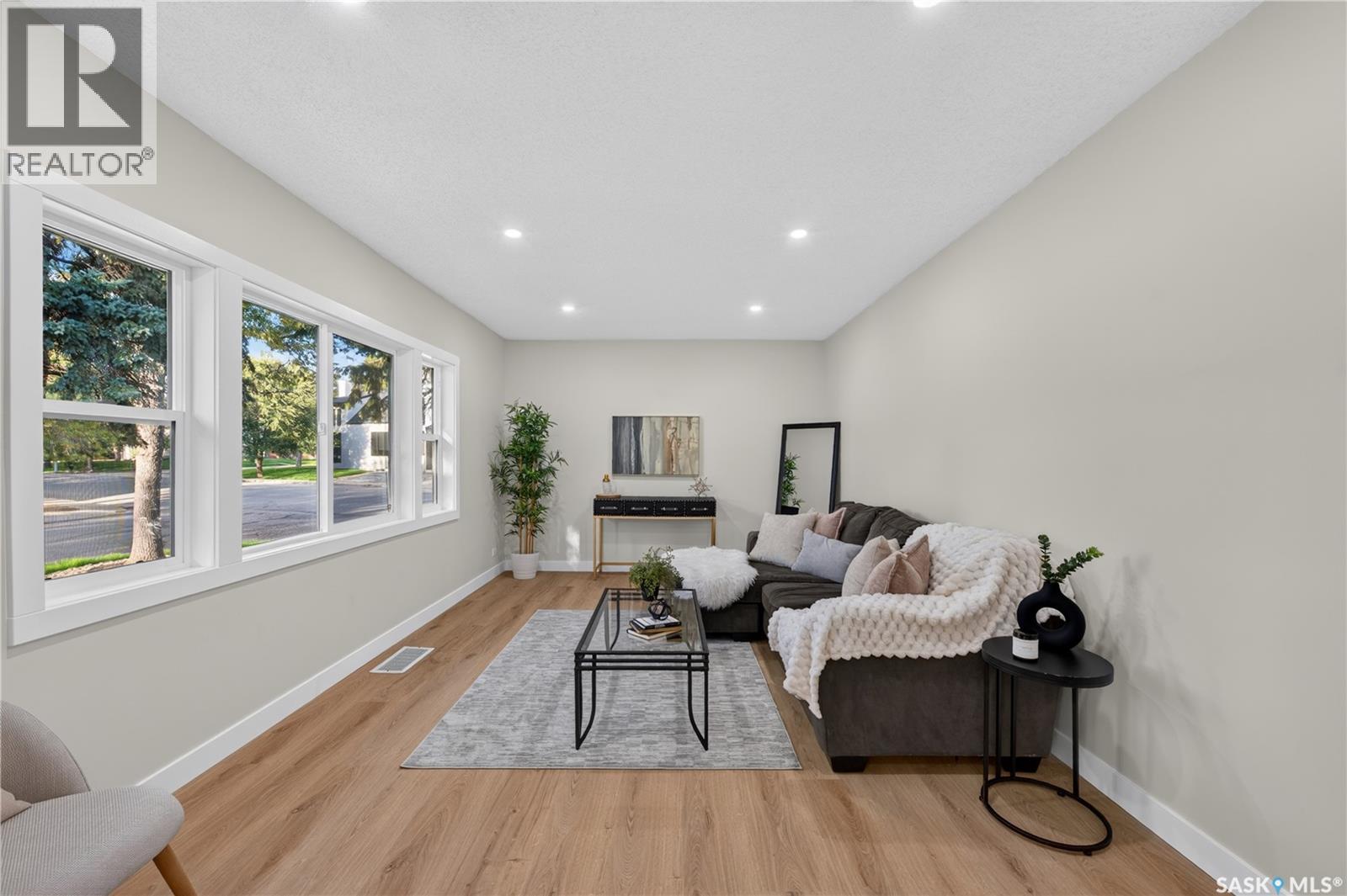 3601 21st AVENUE, Regina — photo 5