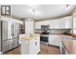 Laundry room - 343 Gordon Road, Saskatoon, SK S7T0A1 Photo 11