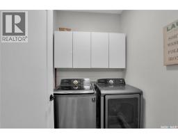 1210 Meier Drive, Moose Jaw, SK S6J0B2 Photo 36