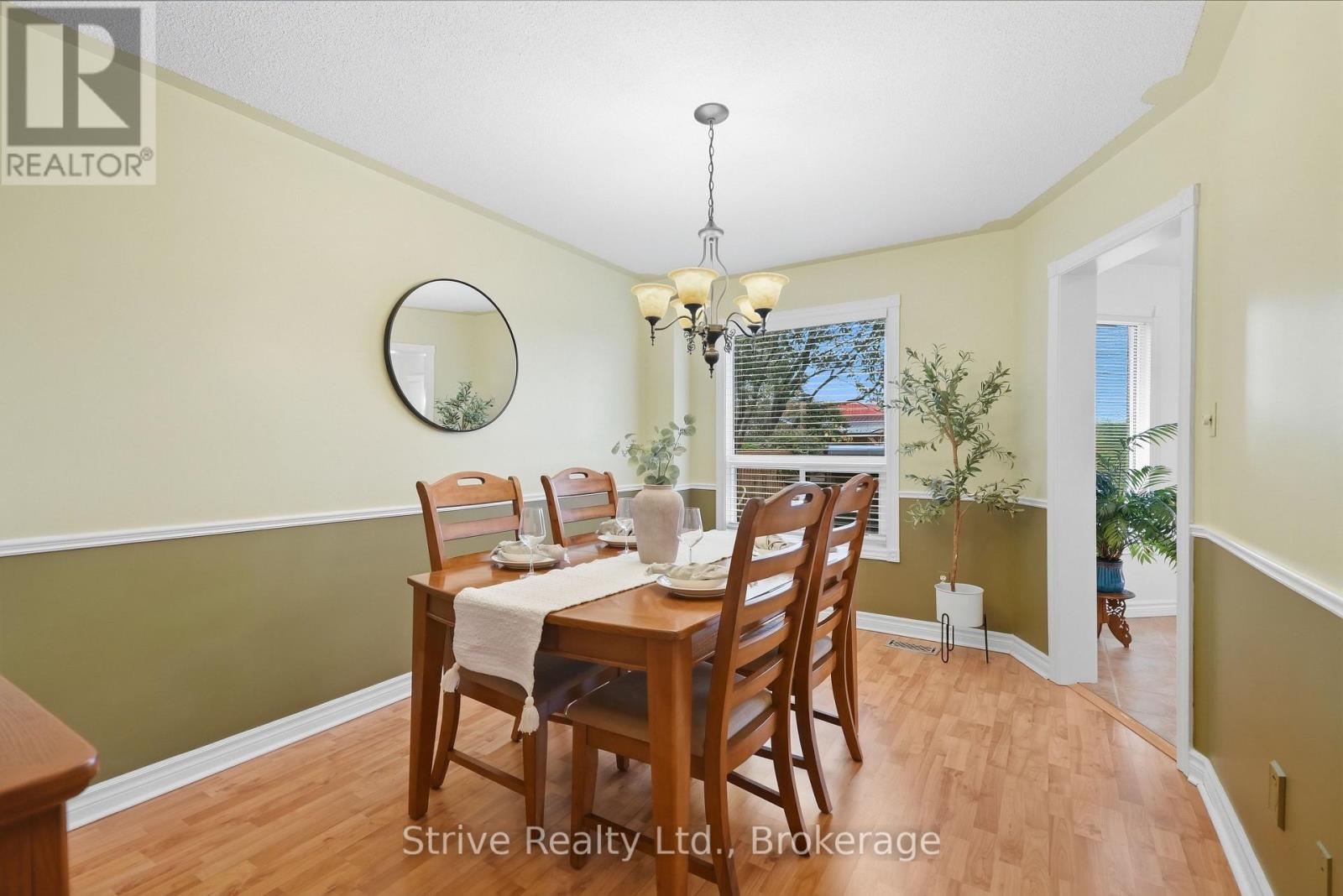132 EAST HOUSE CRESCENT - Image 14