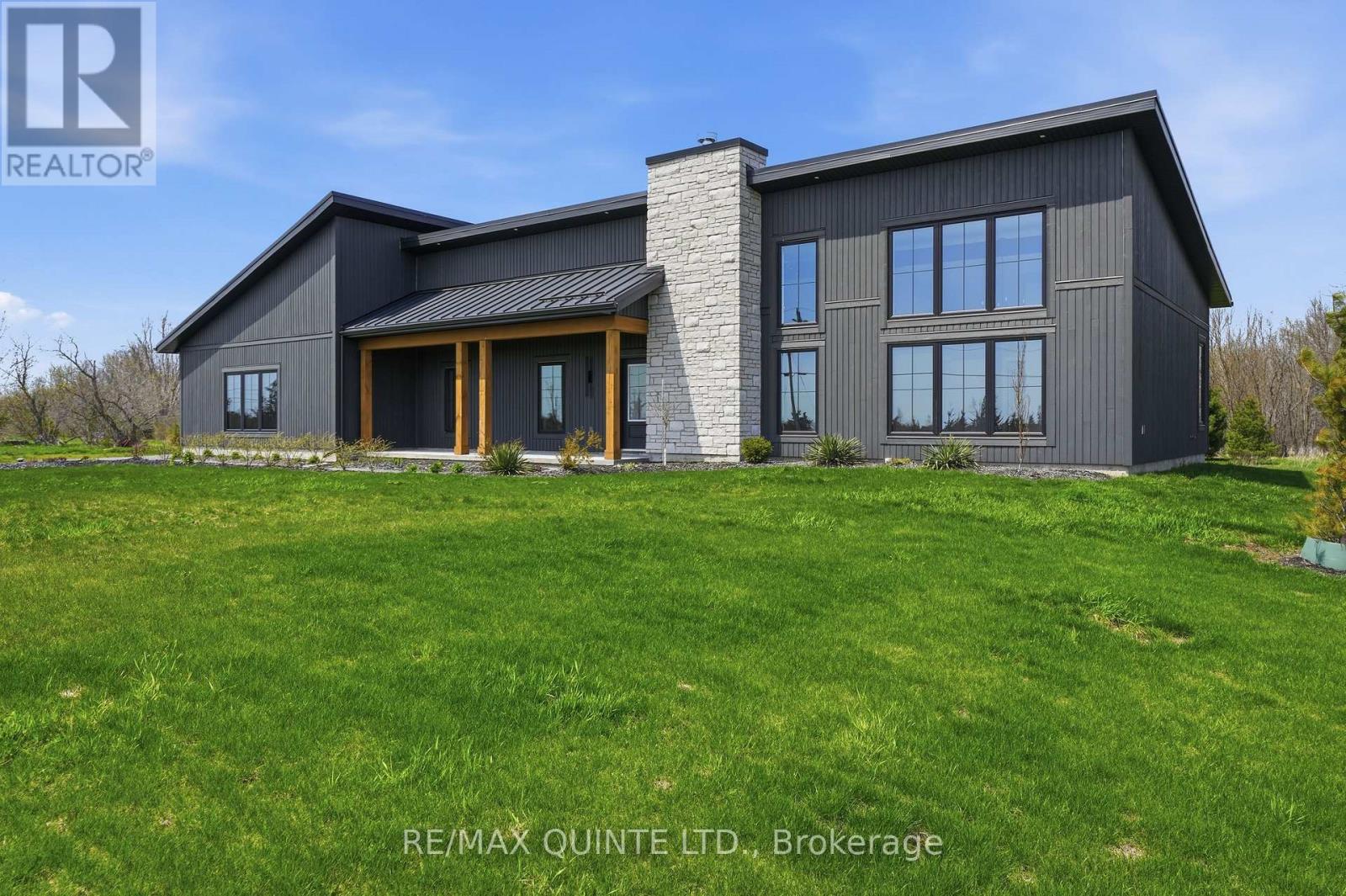 225 MITCHELLS CROSSROAD, Prince Edward County (North Marysburg Ward) — photo 2