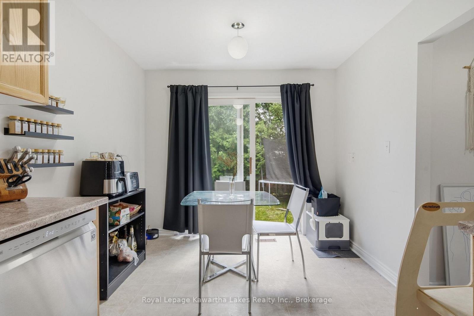 1220 WILDLARK DRIVE - Image 17